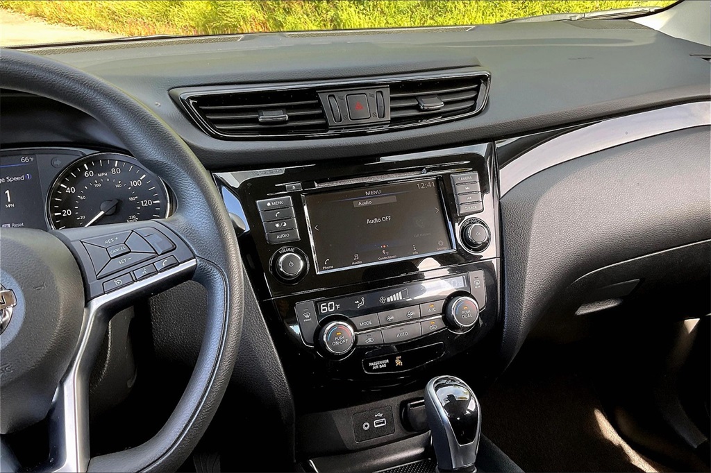 2019 Nissan Rogue Sport SV - Photo 18