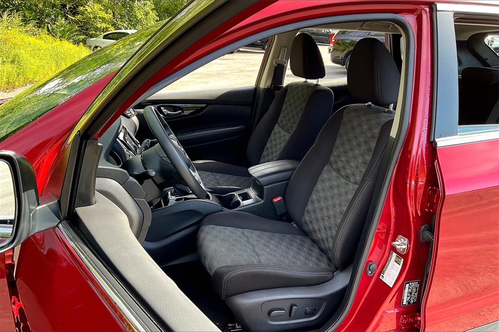 2019 Nissan Rogue Sport SV - Photo 10