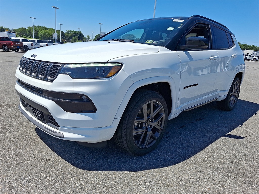 2025 Jeep Compass Limited - Photo 2