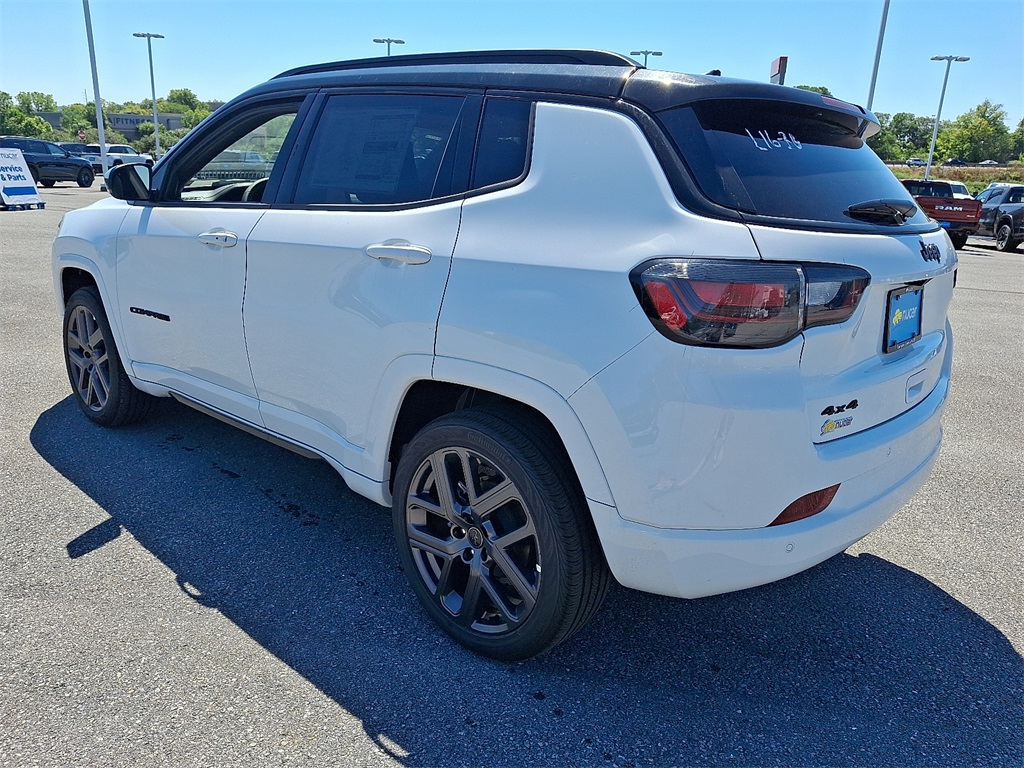 2025 Jeep Compass Limited - Photo 3