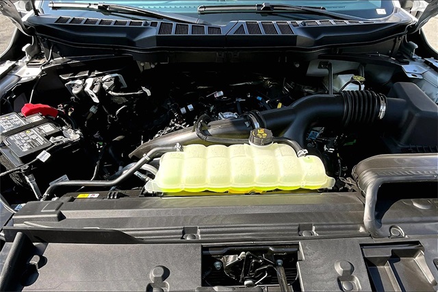 2025 Ford F-150 STX - Photo 12
