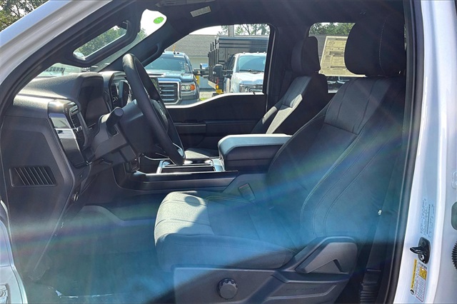 2025 Ford F-150 STX - Photo 10