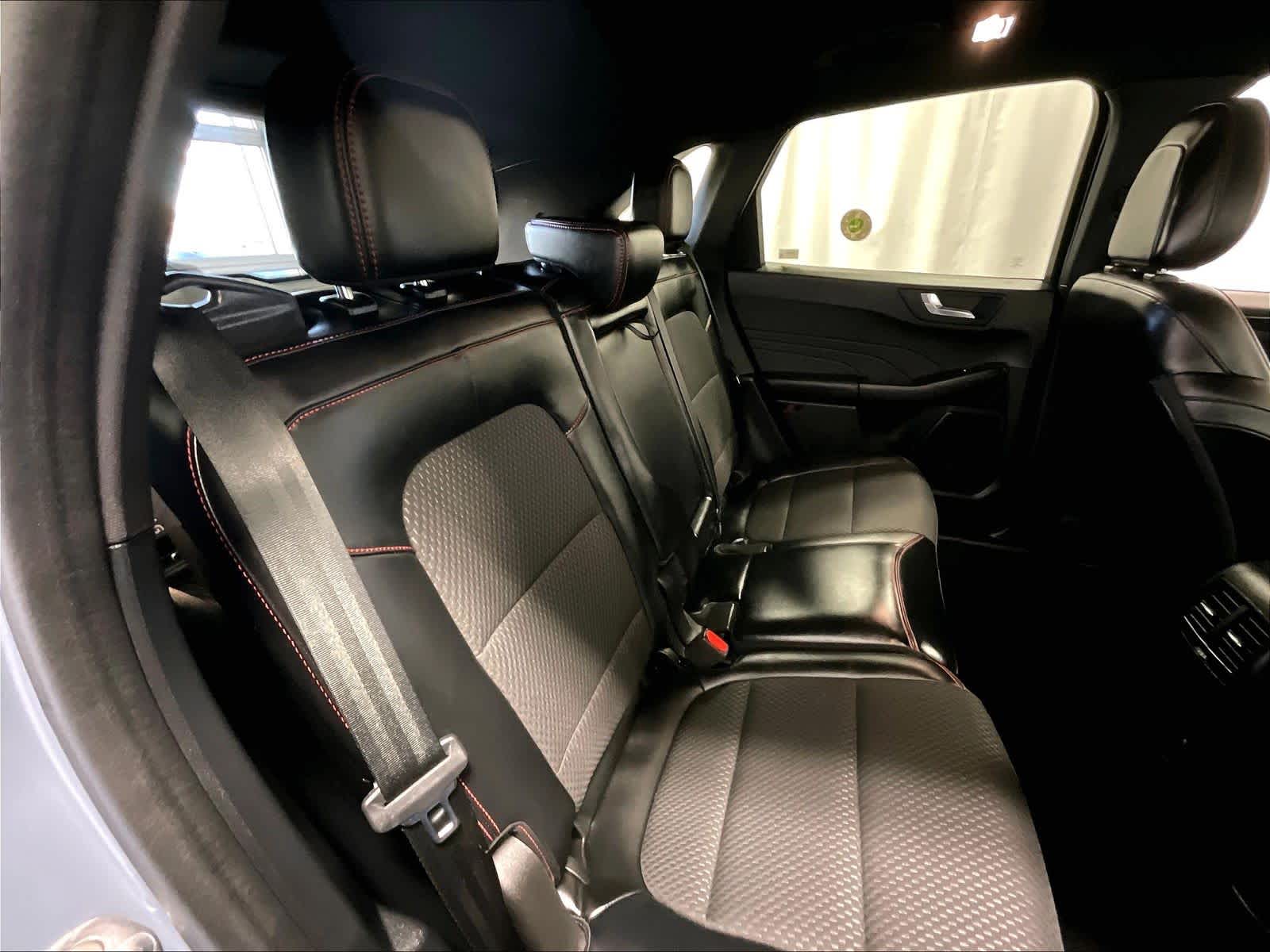 2023 Ford Escape ST-Line Select - Photo 16
