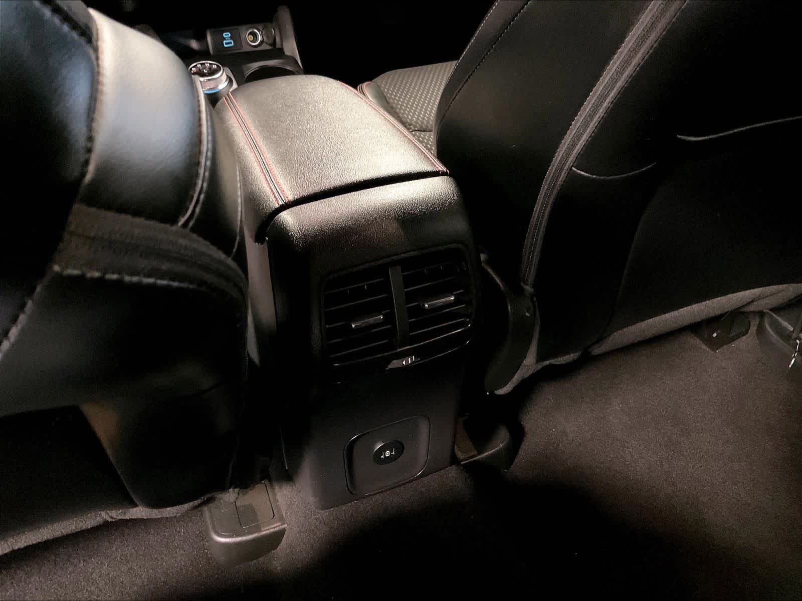 2023 Ford Escape ST-Line Select - Photo 27