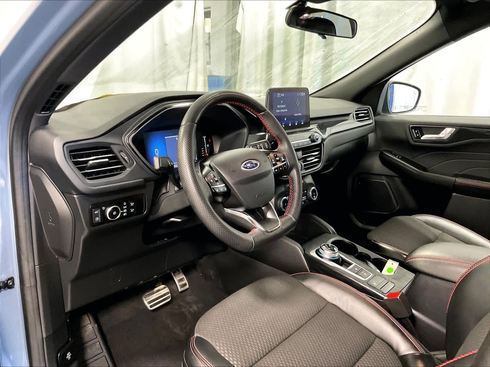2023 Ford Escape ST-Line Select - Photo 8
