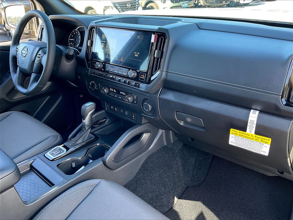 2026 Nissan Frontier SV - Photo 10