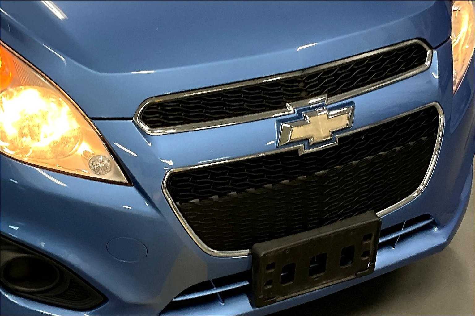 2014 Chevrolet Spark LS - Photo 26