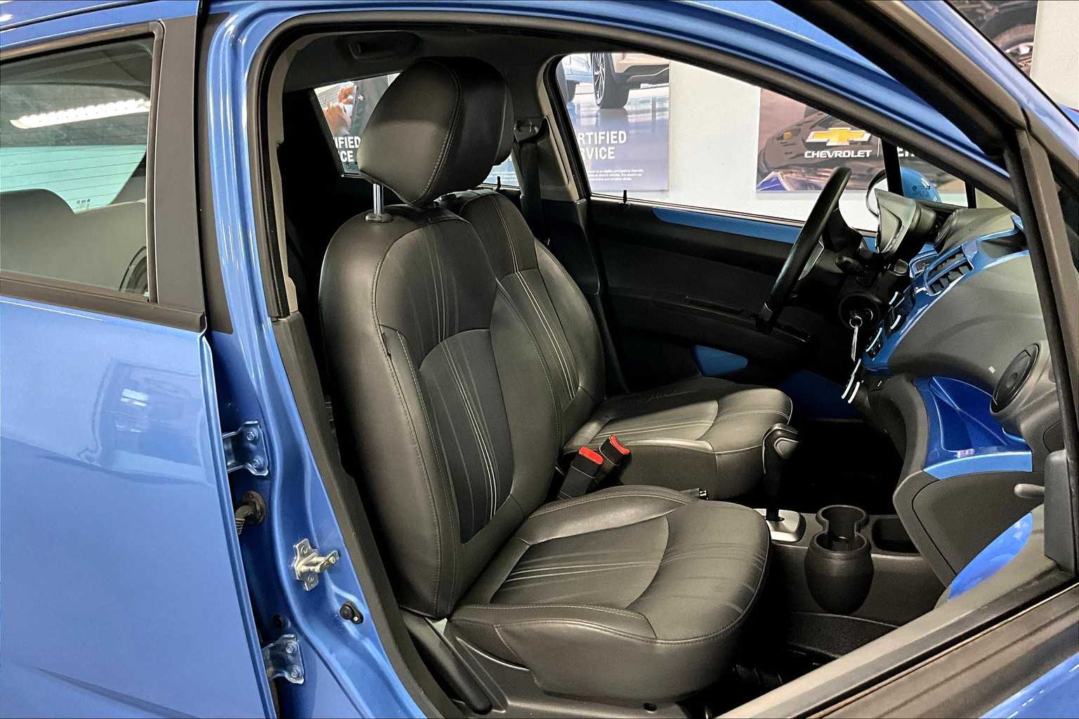 2014 Chevrolet Spark LS - Photo 10