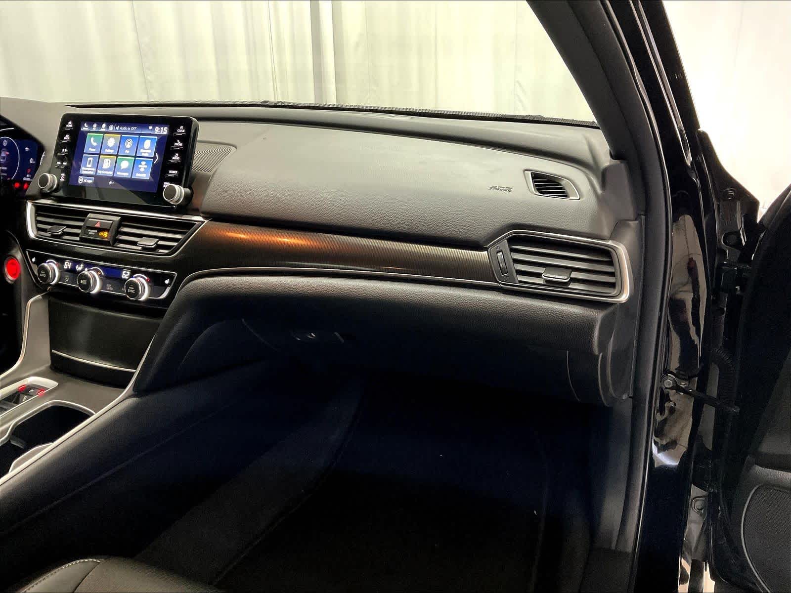 2022 Honda Accord Sport - Photo 13