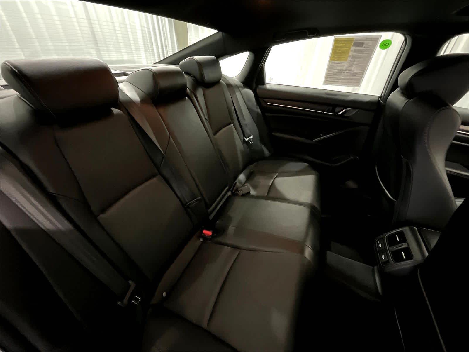 2022 Honda Accord Sport - Photo 16