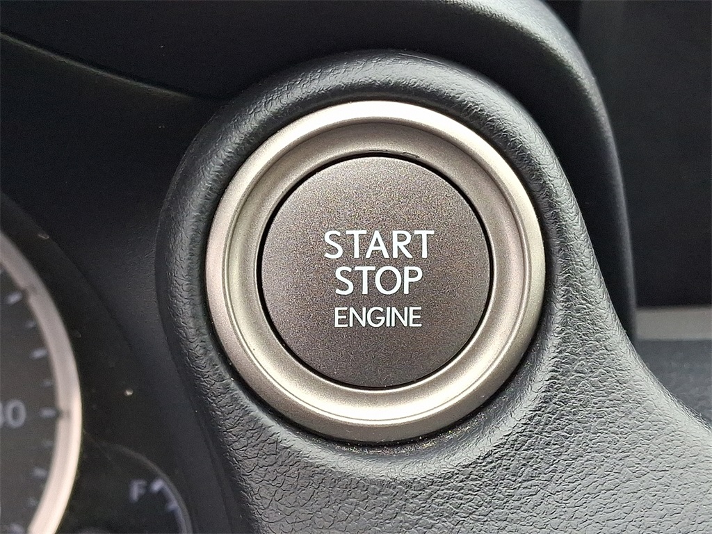 2018 Lexus IS 300 - Photo 21