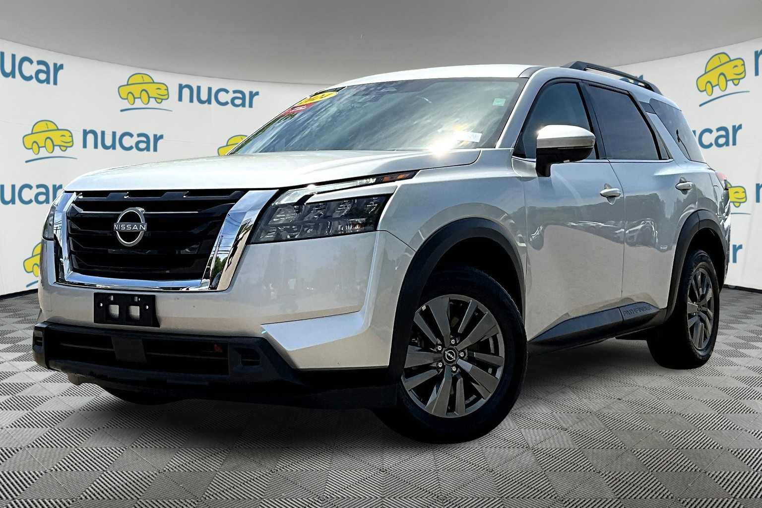 2024 Nissan Pathfinder SV - Photo 3