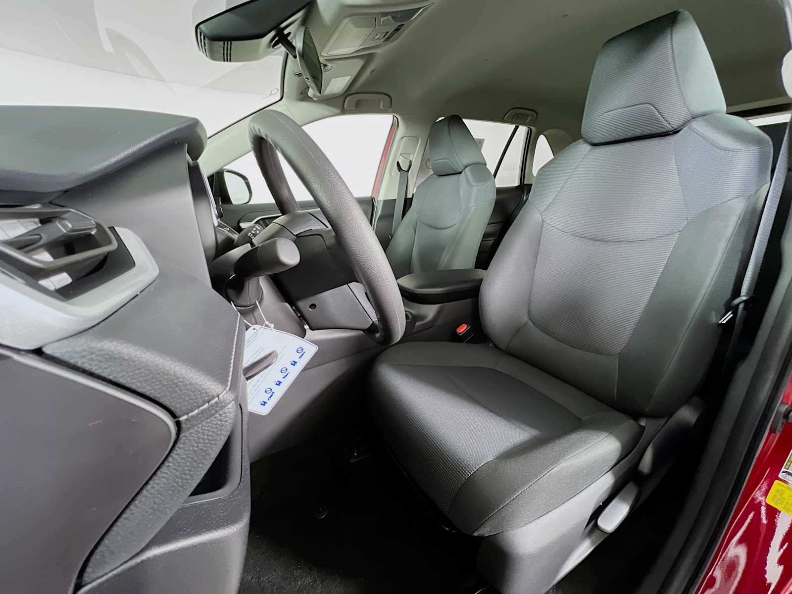 2025 Toyota RAV4 LE - Photo 12