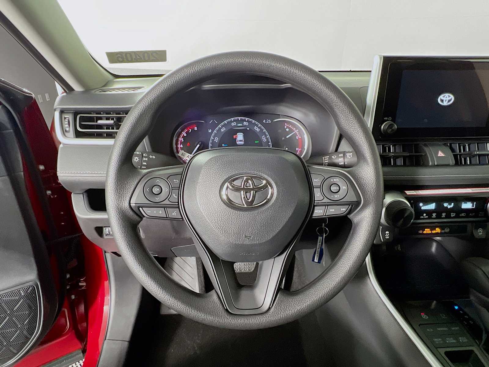 2025 Toyota RAV4 LE - Photo 7