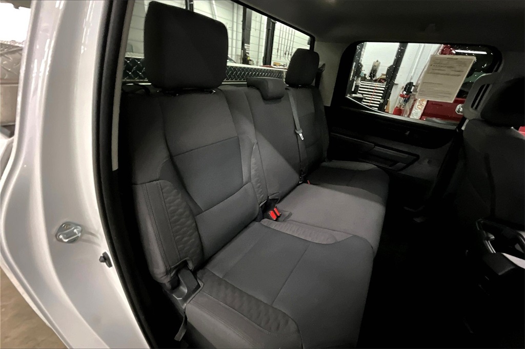 2022 Toyota Tundra SR - Photo 16