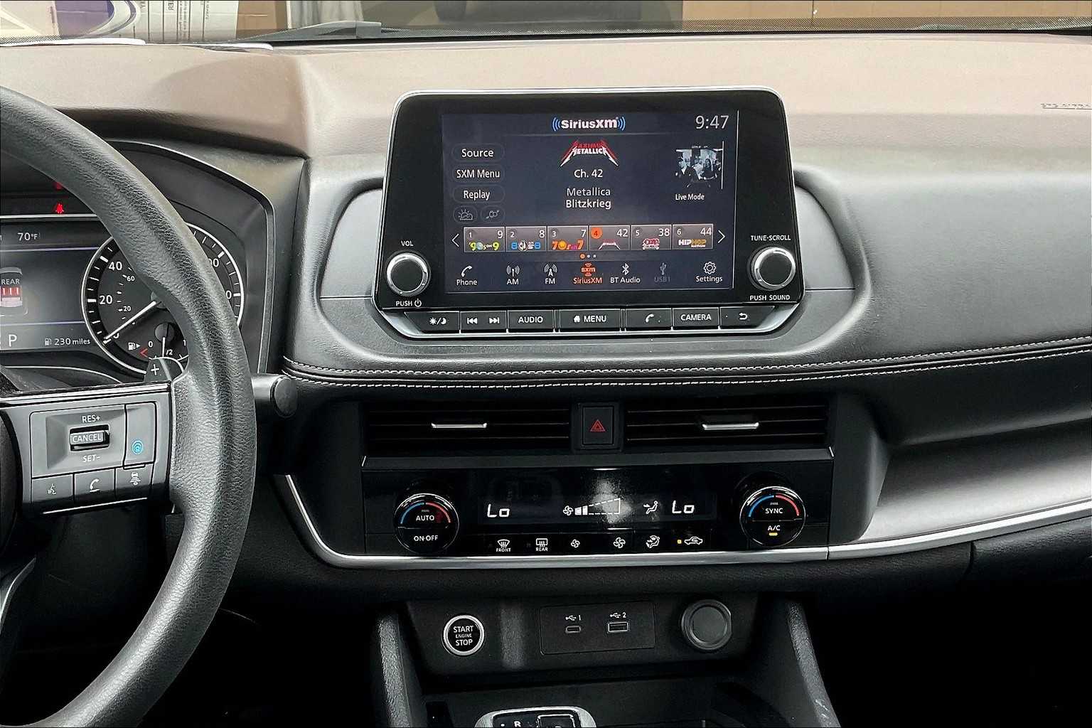 2023 Nissan Rogue SV - Photo 18