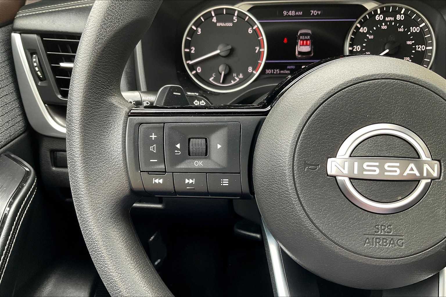 2023 Nissan Rogue SV - Photo 22
