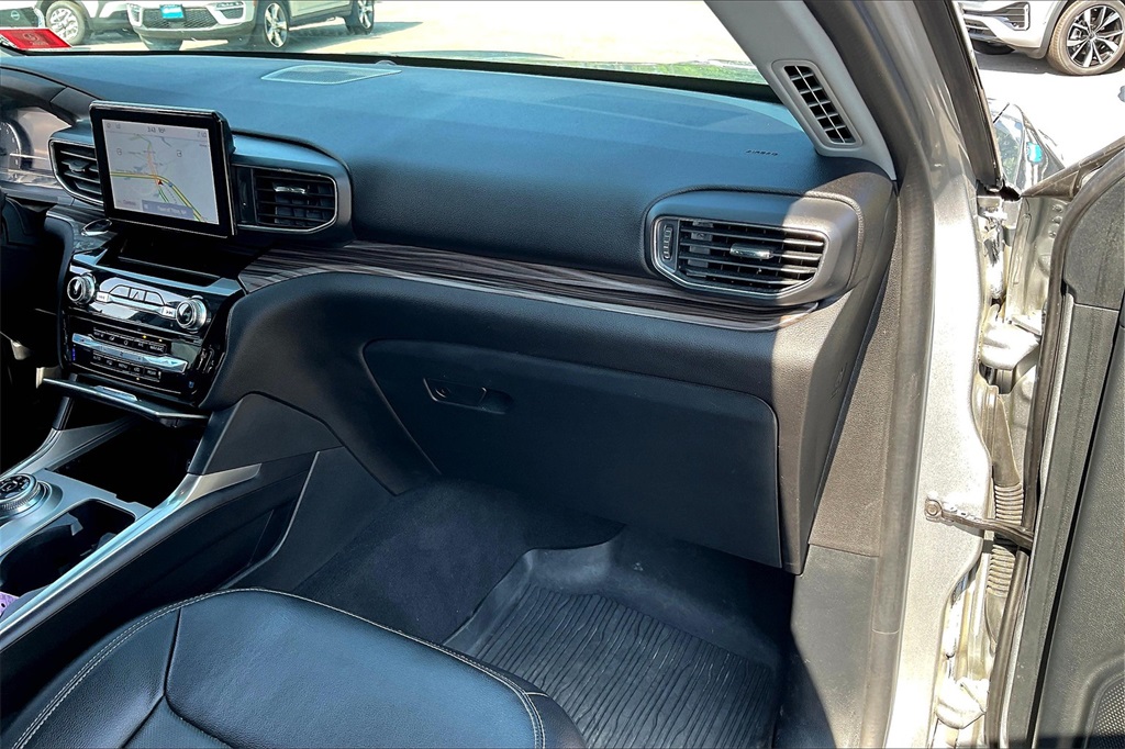 2022 Ford Explorer Limited - Photo 12