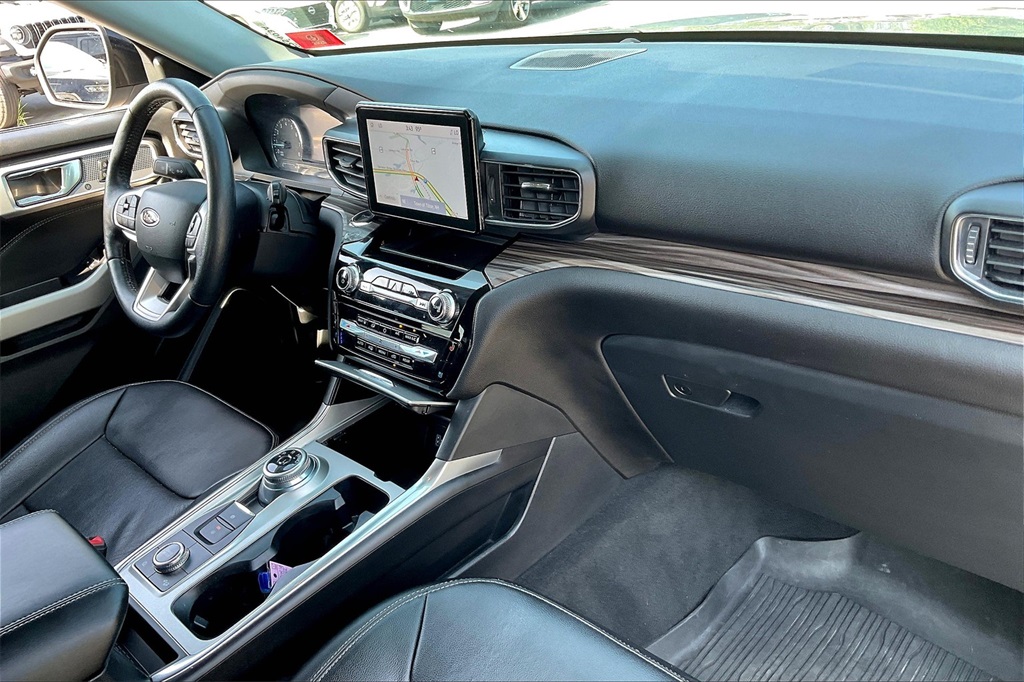 2022 Ford Explorer Limited - Photo 13
