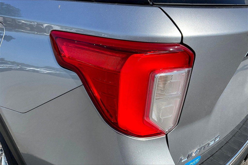 2022 Ford Explorer Limited - Photo 32
