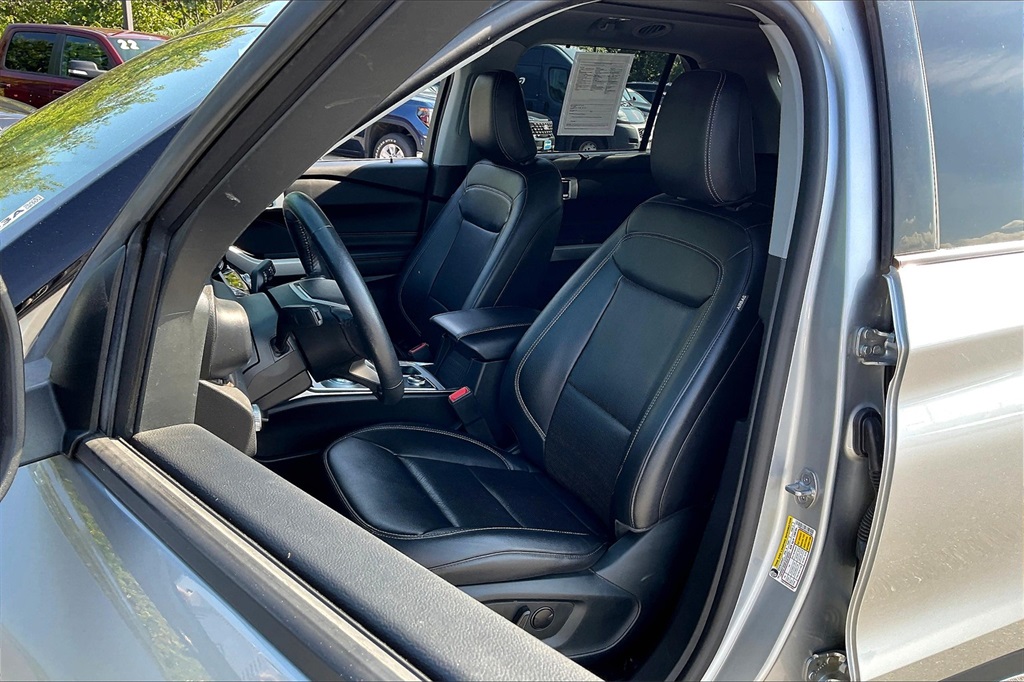 2022 Ford Explorer Limited - Photo 9