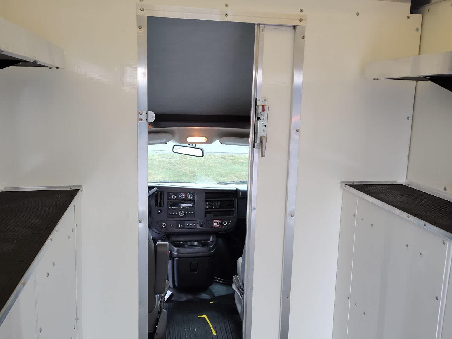 2025 Chevrolet Express  - Photo 18