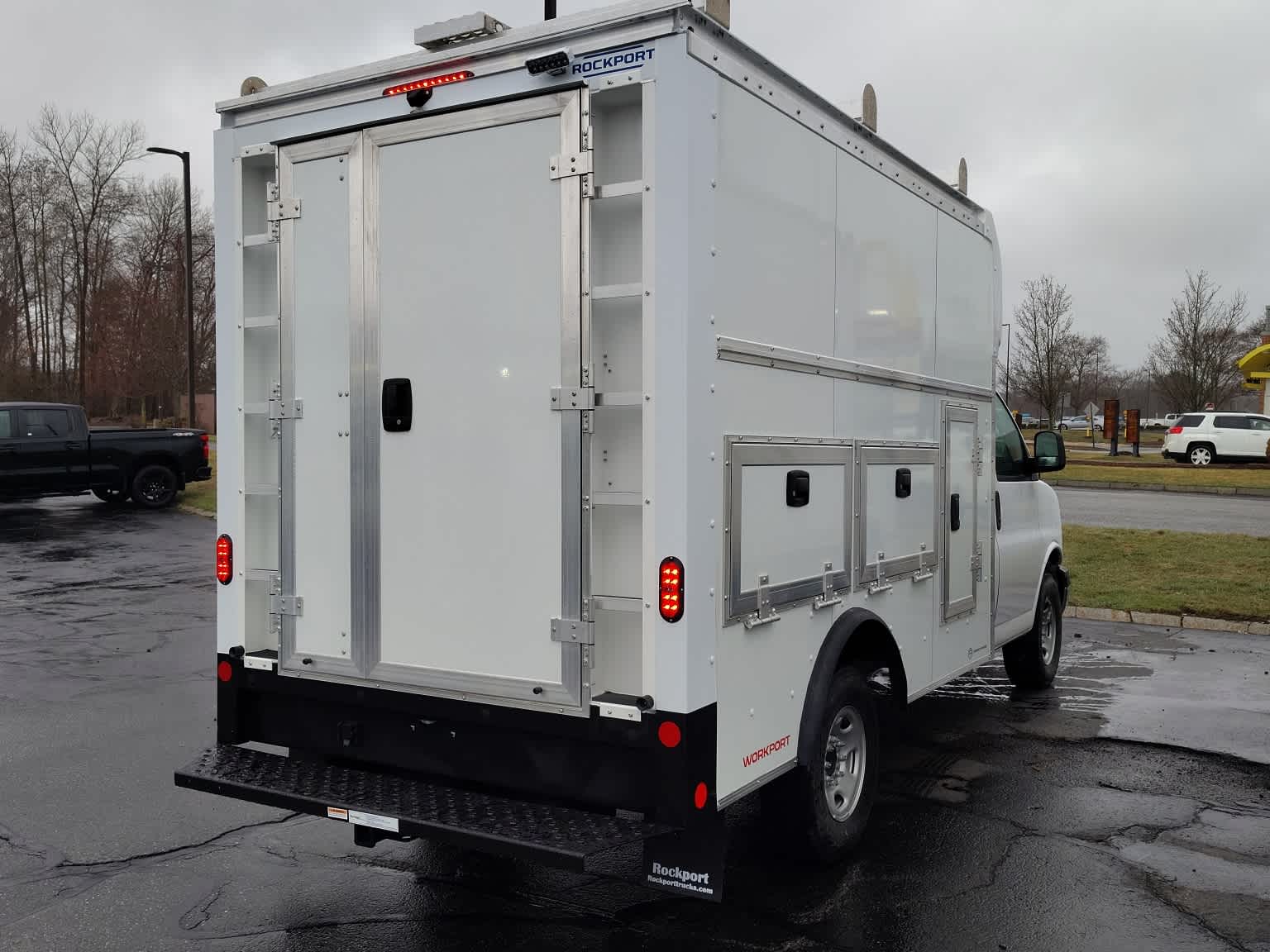 2025 Chevrolet Express  - Photo 6
