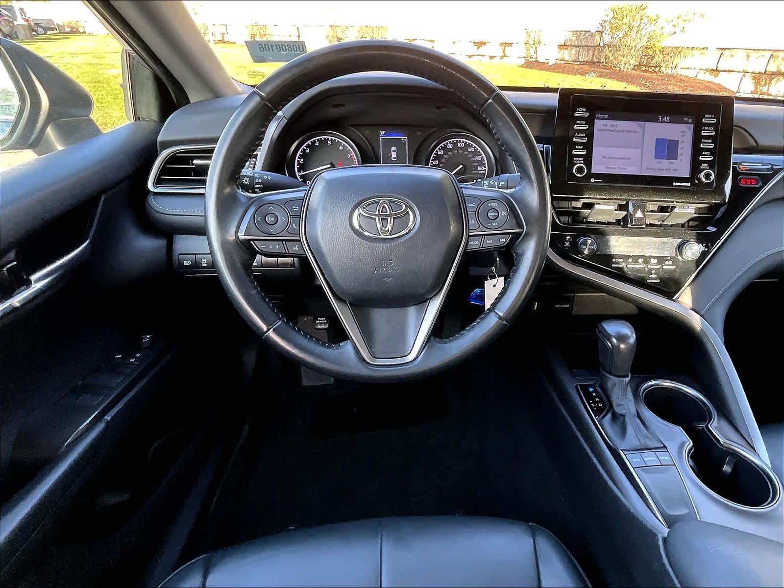 2024 Toyota Camry SE - Photo 17