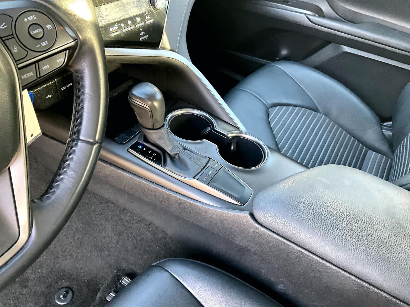 2024 Toyota Camry SE - Photo 20