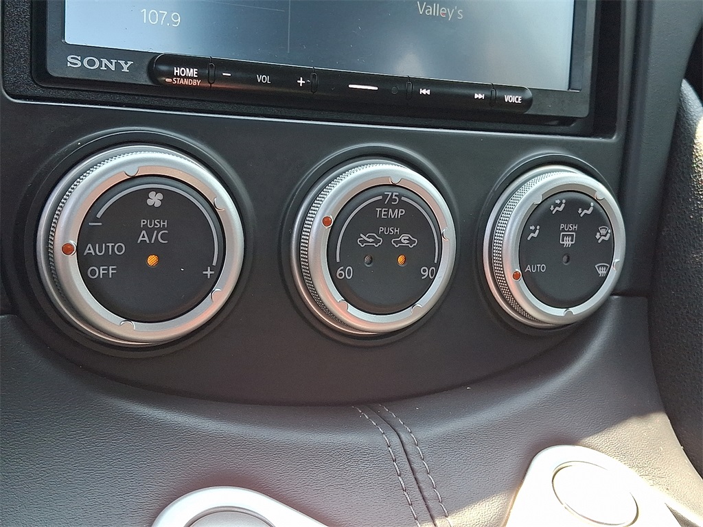 2020 Nissan 370Z Base - Photo 16