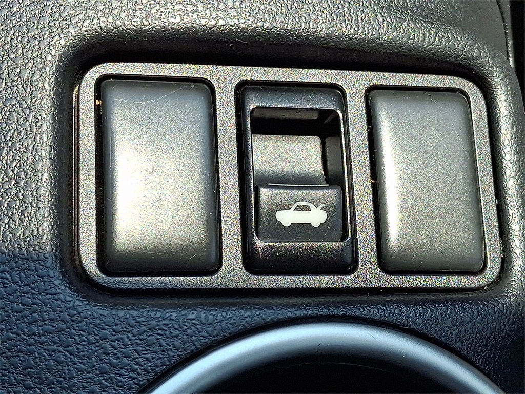 2020 Nissan 370Z Base - Photo 22