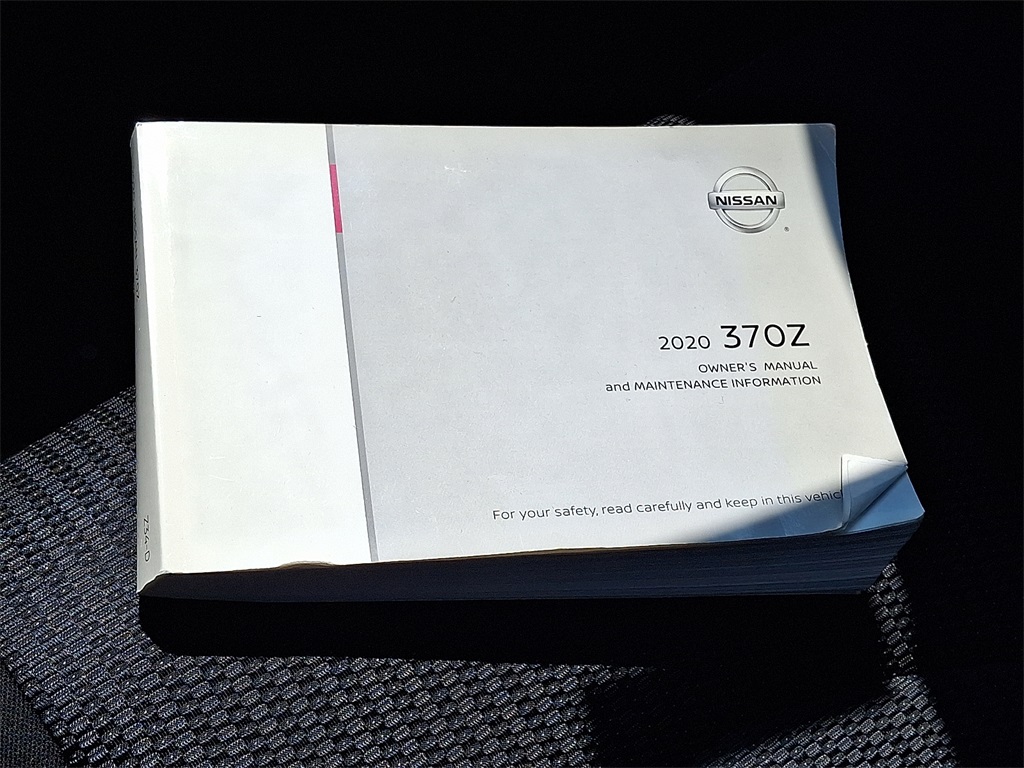 2020 Nissan 370Z Base - Photo 25