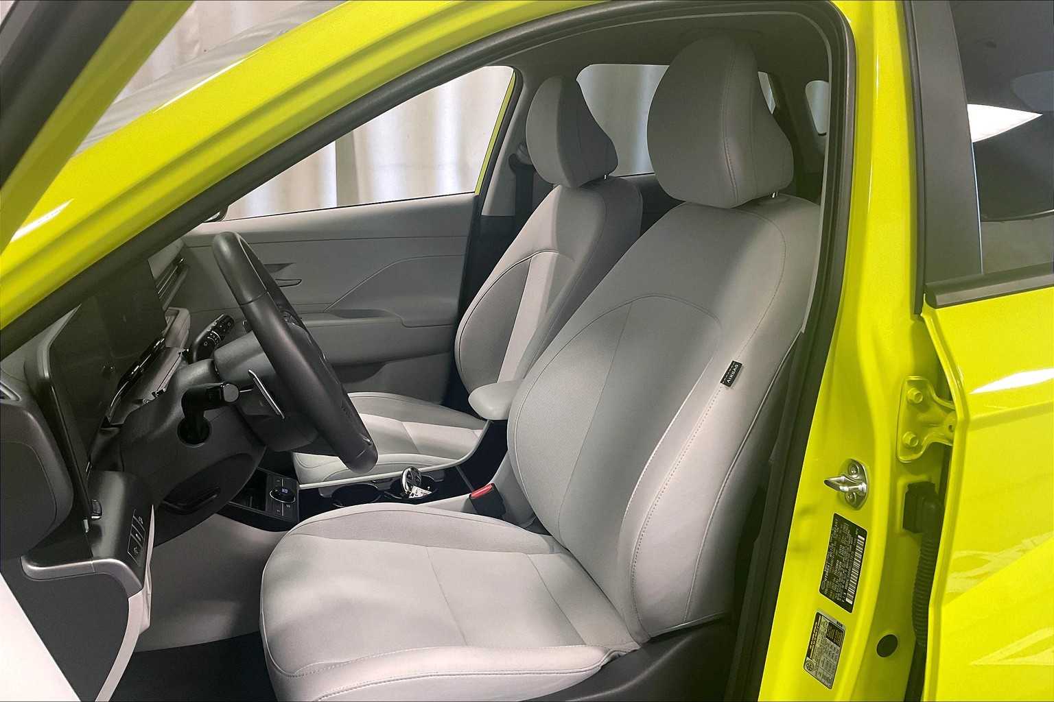 2024 Hyundai Kona SEL - Photo 11