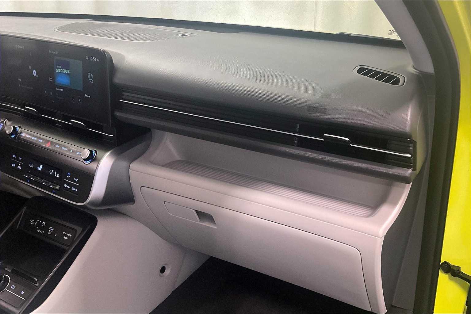 2024 Hyundai Kona SEL - Photo 14
