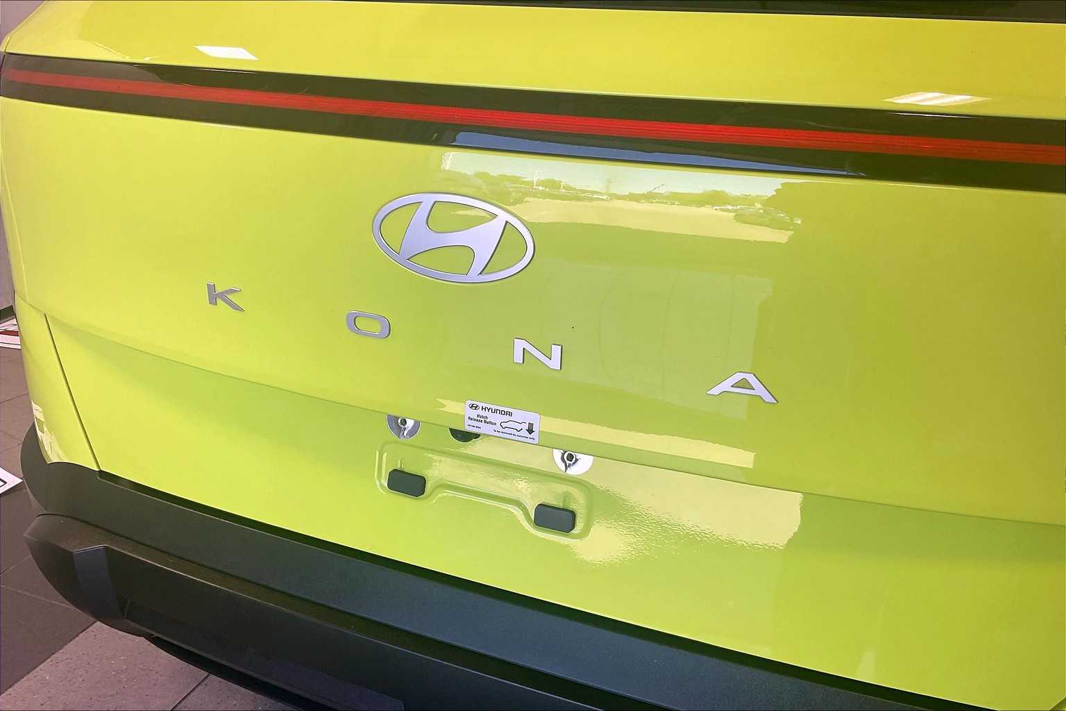 2024 Hyundai Kona SEL - Photo 29
