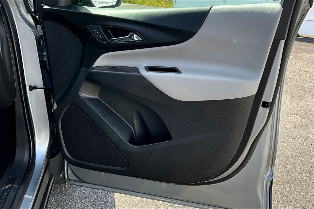 2024 Chevrolet Equinox LS - Photo 12