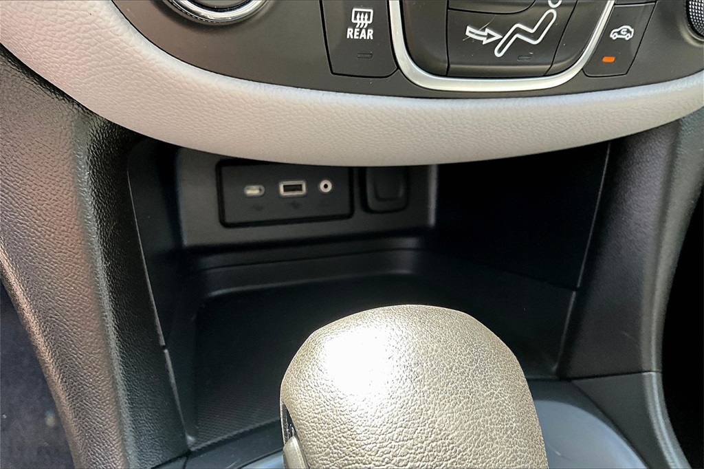 2024 Chevrolet Equinox LS - Photo 26
