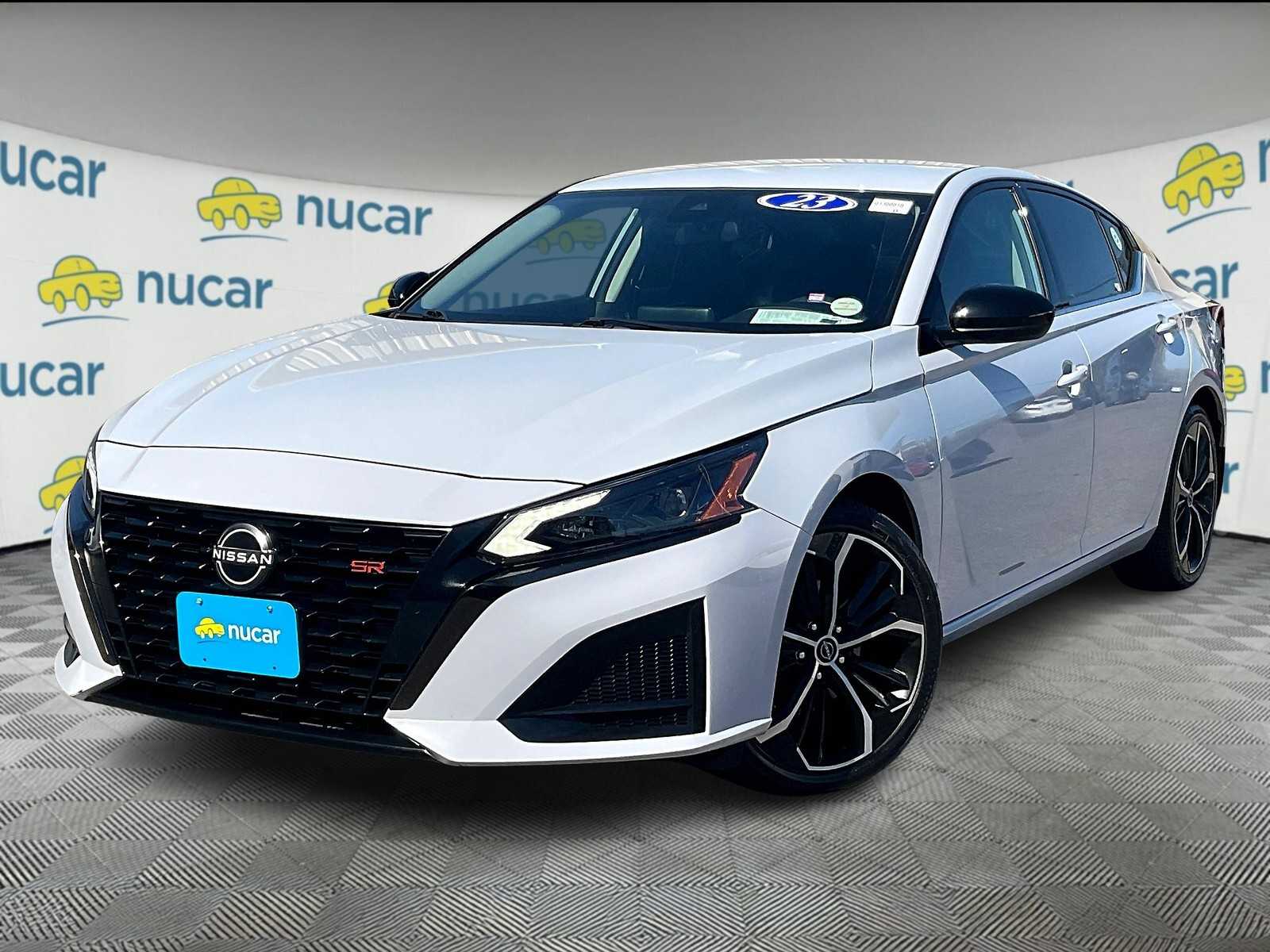 2023 Nissan Altima 2.5 SR - Photo 3