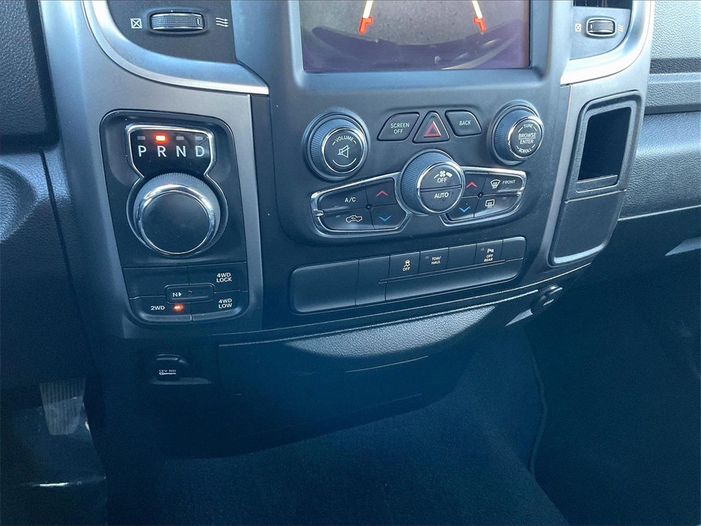 2021 Ram 1500 Classic Warlock - Photo 24