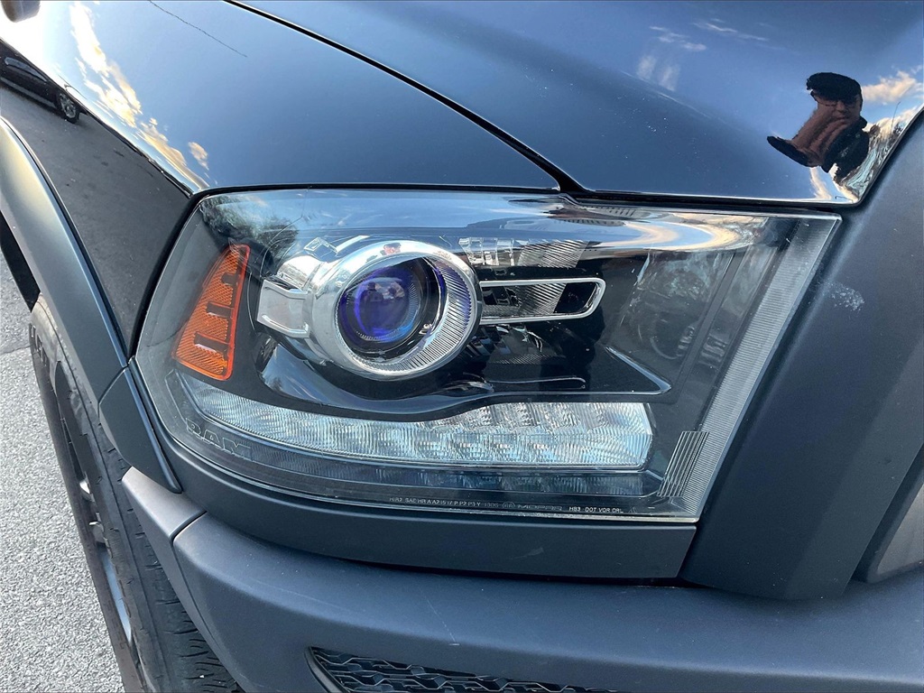 2021 Ram 1500 Classic Warlock - Photo 28