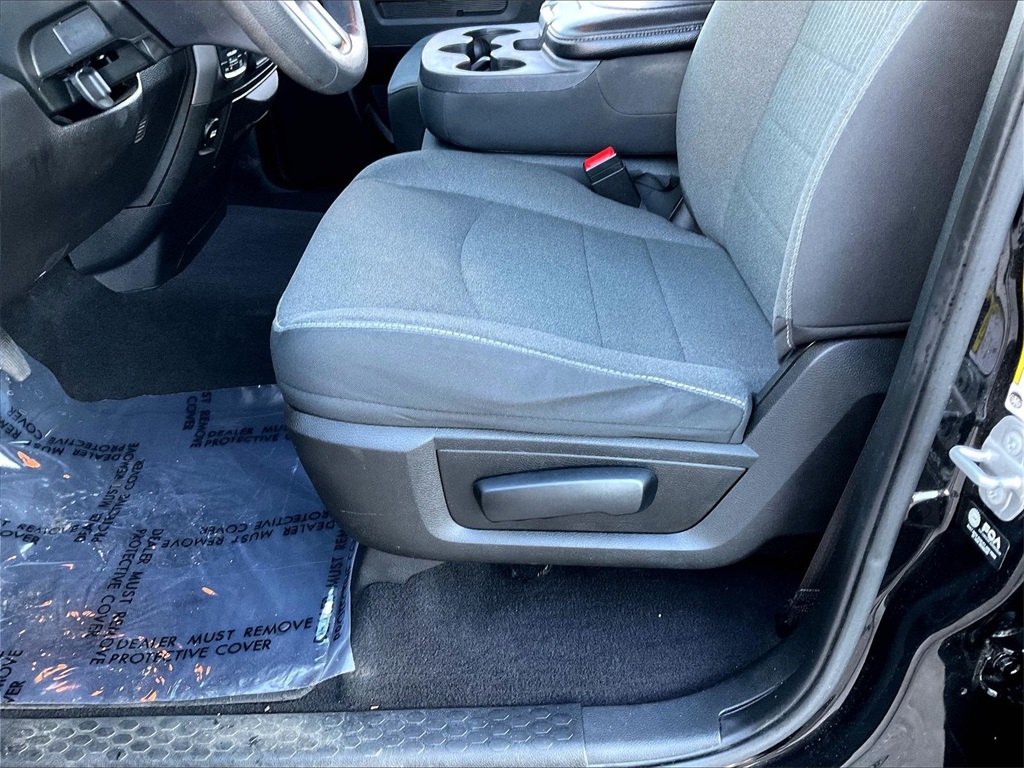 2021 Ram 1500 Classic Warlock - Photo 31