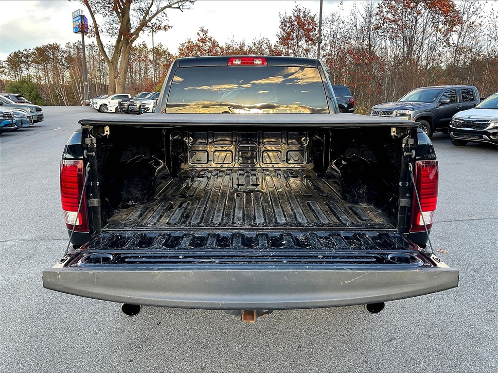 2021 Ram 1500 Classic Warlock - Photo 32