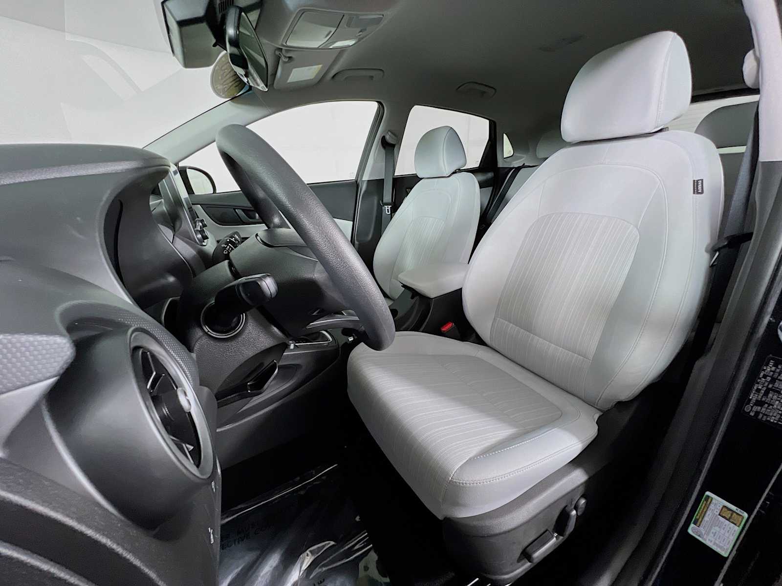 2023 Hyundai Kona SEL - Photo 20