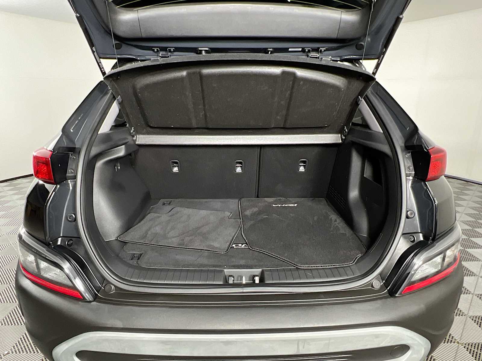 2023 Hyundai Kona SEL - Photo 24