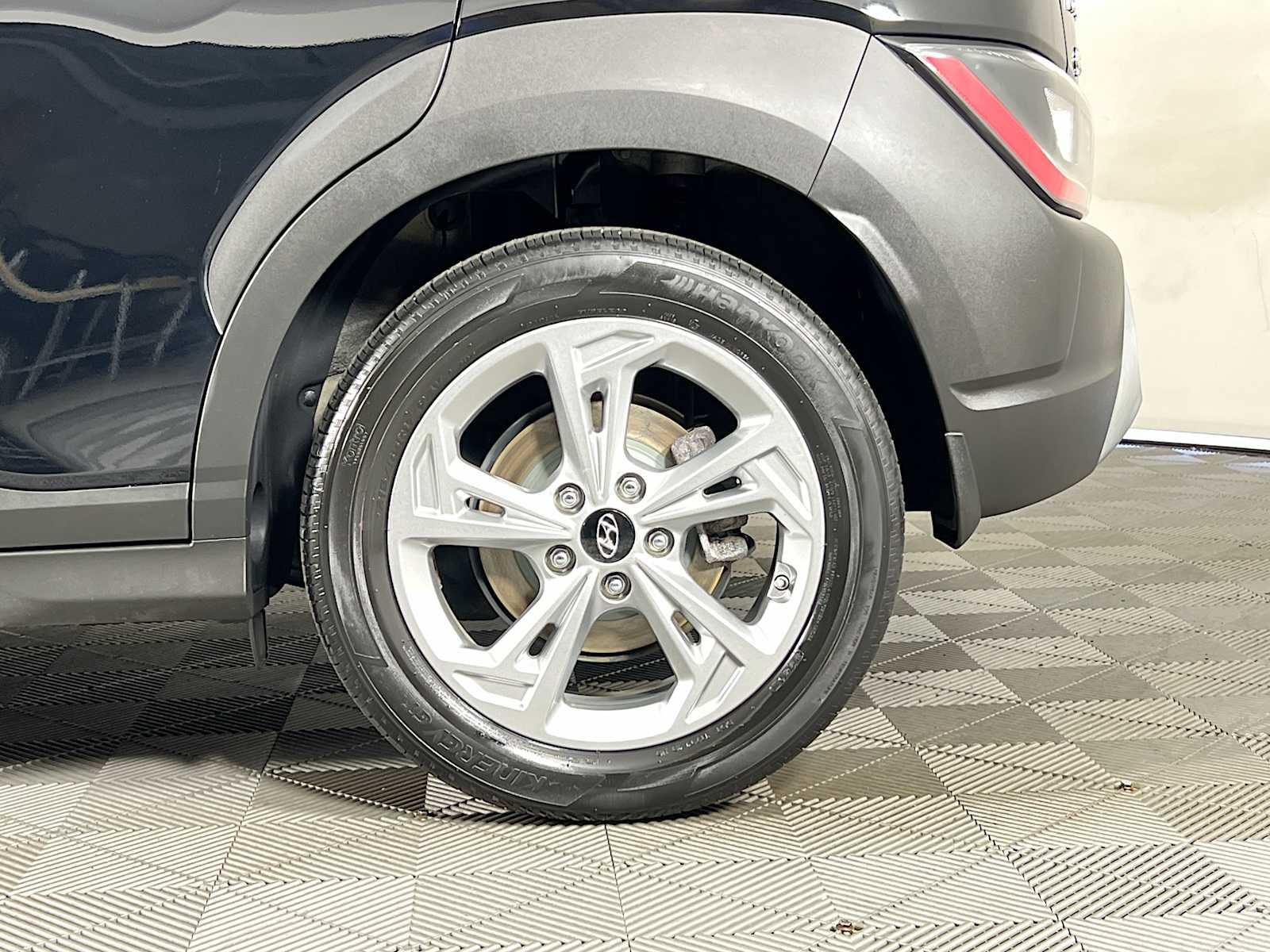 2023 Hyundai Kona SEL - Photo 29