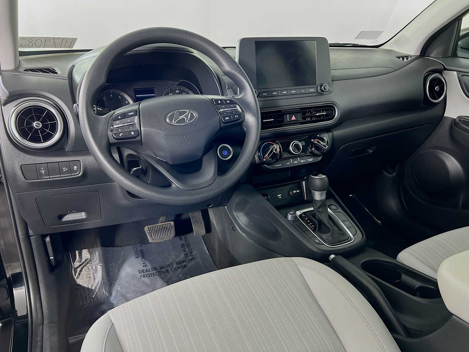 2023 Hyundai Kona SEL - Photo 9