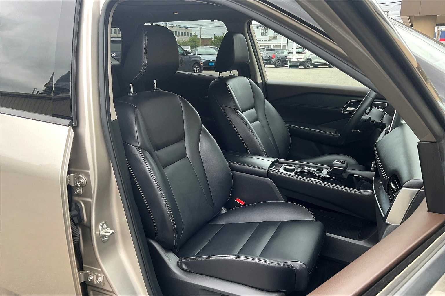 2021 Nissan Rogue SL - Photo 11