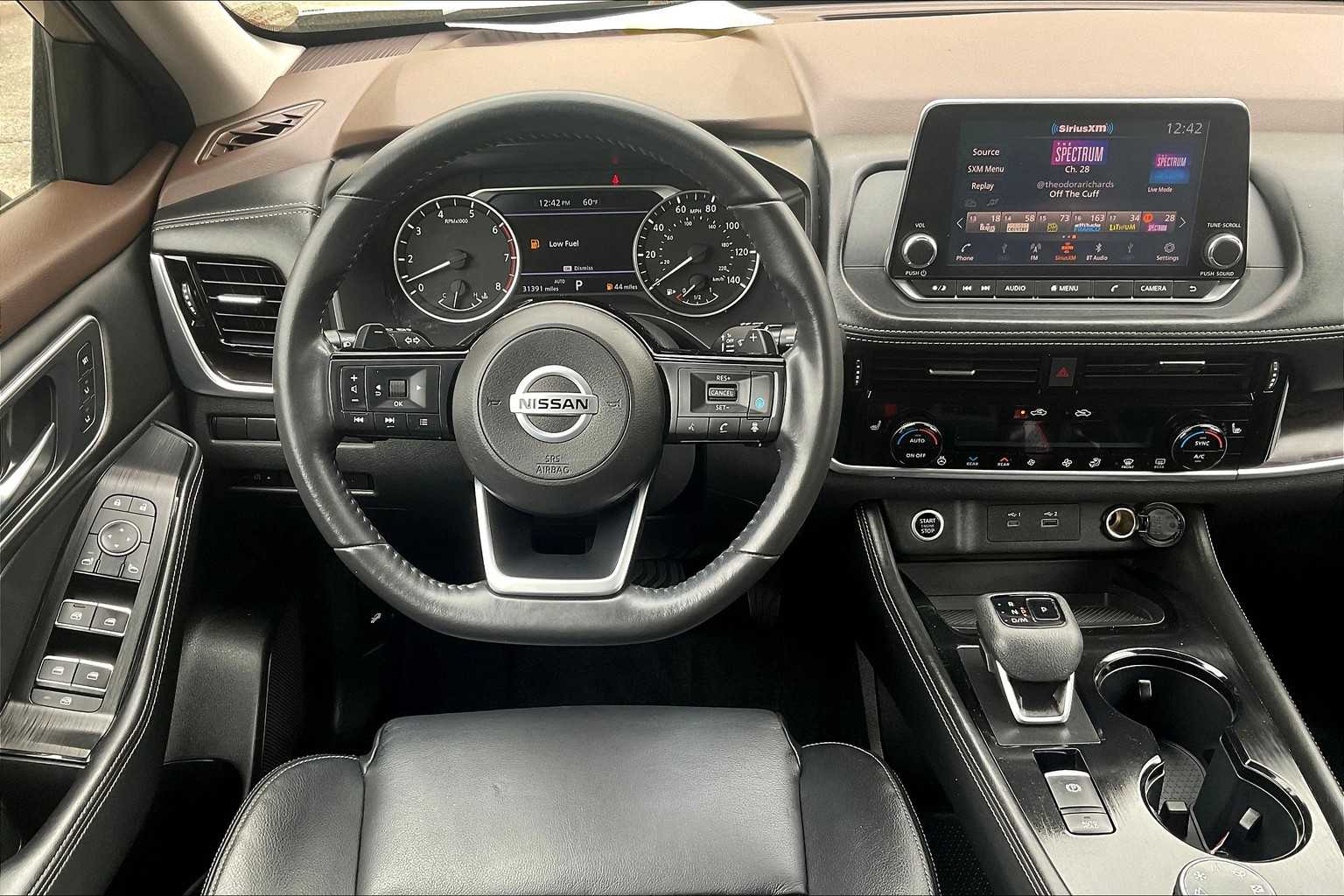 2021 Nissan Rogue SL - Photo 17