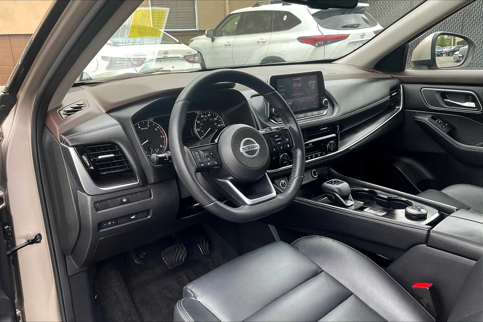 2021 Nissan Rogue SL - Photo 8