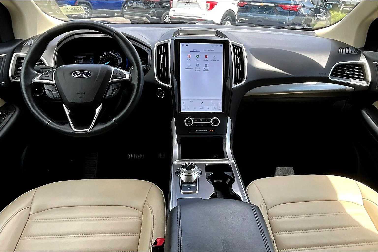 2023 Ford Edge SEL - Photo 21